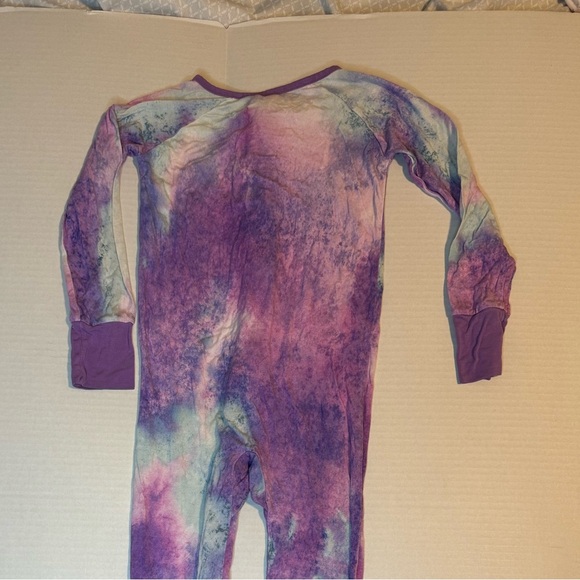 Little Sleepies Purple Watercolor Zippy Size 18-24 - Picture 4 of 7